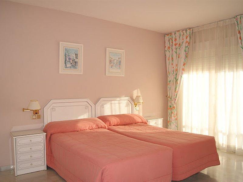 First Flatotel Internacional Benalmadena Exterior photo